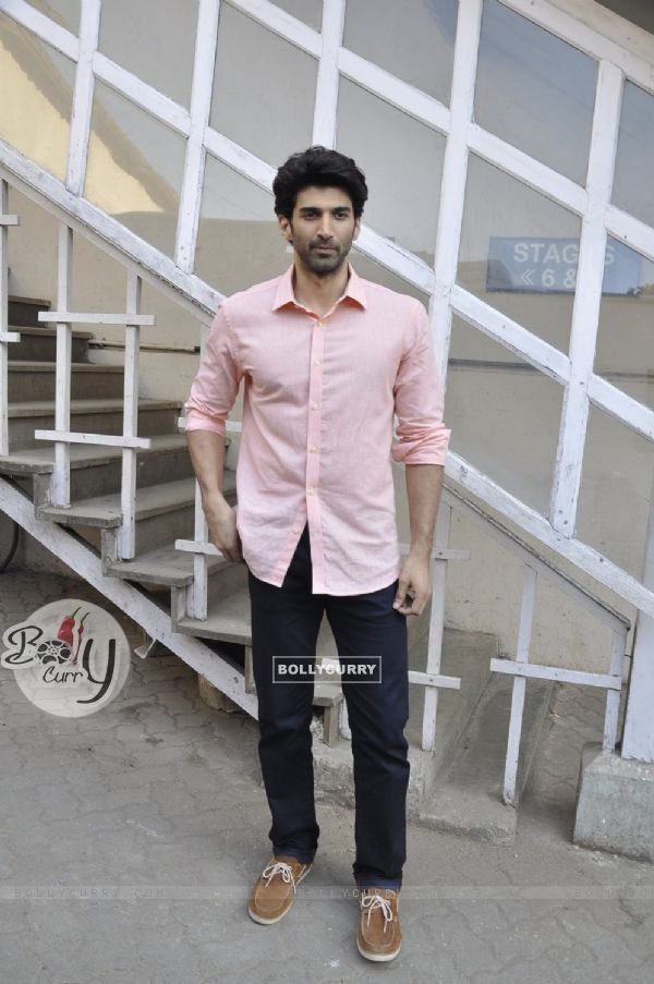 Aditya Roy Kapur snapped at Mehboob Studios