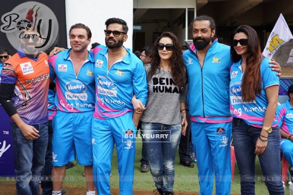 Ayushmann, Sohail, Suniel, Preity, Bobby and Daisy Snapped Supporting 'Mumbai Heroes' at CCL Match