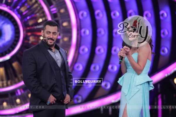 Salman Khan and Mandana Karimi at Bigg Boss - Double Trouble Grand Finale