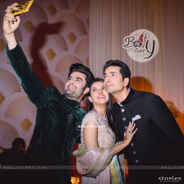 Manish Paul Clicks Selfie with Asin & Rahul Sharma at their Wedding Reception
