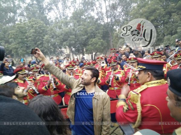 Sunny Deol Meets Delhi BSF Camp for Promotion of Ghayal Once Again