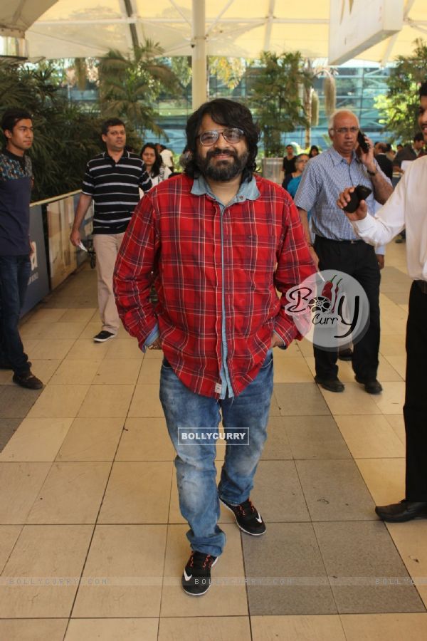 Singer Pritam Snapped at Airport