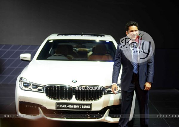 Sachin Tendulkar Unviels the all new 'BMW 7 Series' at Auto Expo 2016 in Delhi
