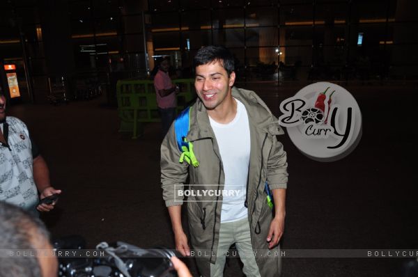 Varun Dhawan Snapped at Airport