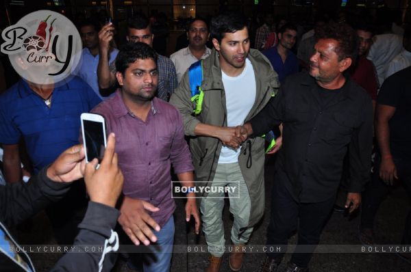 Varun Dhawan Snapped at Airport