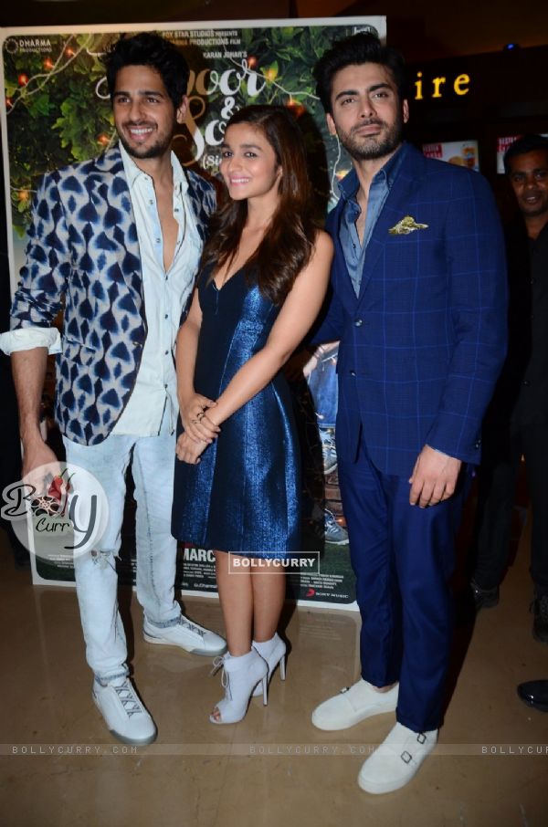Sidharth Malhotra, Alia Bhatt and Fawad Khan at Trailer Launch of Kapoor & Sons (395463)