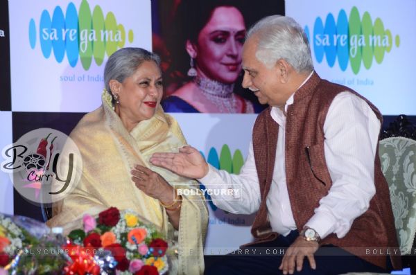 Ramesh Sippy and  Jaya Bachchan at Babul Supriyo's Album Launch (396084)