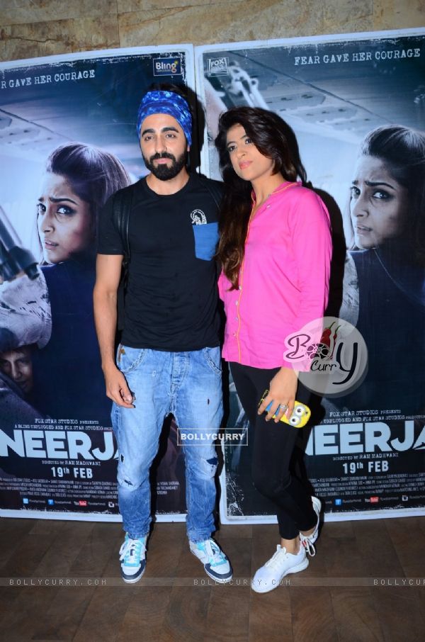 Ayushmann Khurrana with wife at Special Screening of 'Neerja' (396135)