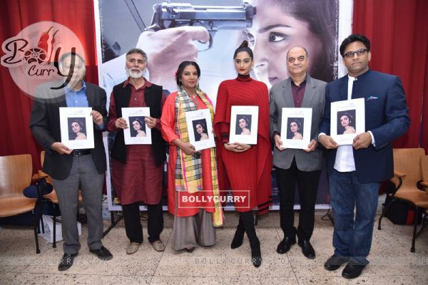 Sonam Kapoor and Shabana Azmi at Promotions of 'Neerja' in Delhi