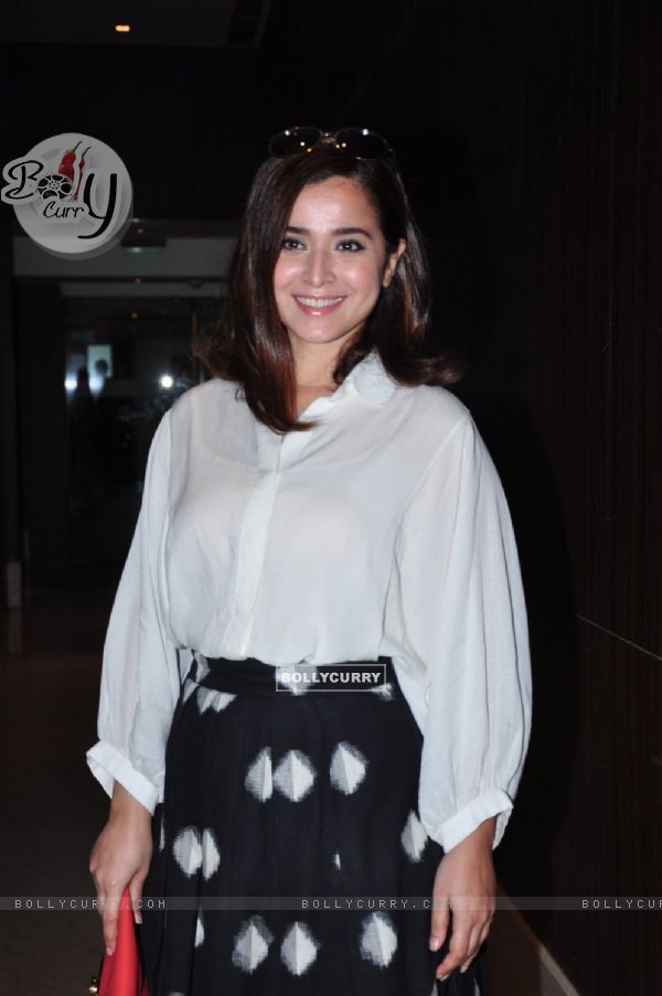 Simone Singh at Fair and Lovely Foundation Scholarships 2015