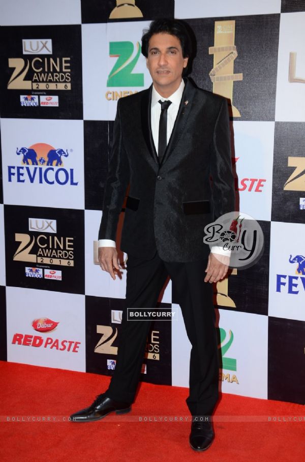 Shiamak Davar at Zee Cine Awards 2016