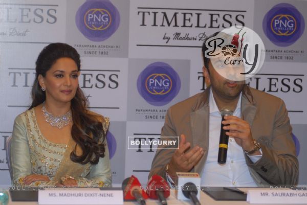 Madhuri Dixit Ties Up with PNG Jewellers to Lauch Her Own Jewellery Line 'TIMELESS'