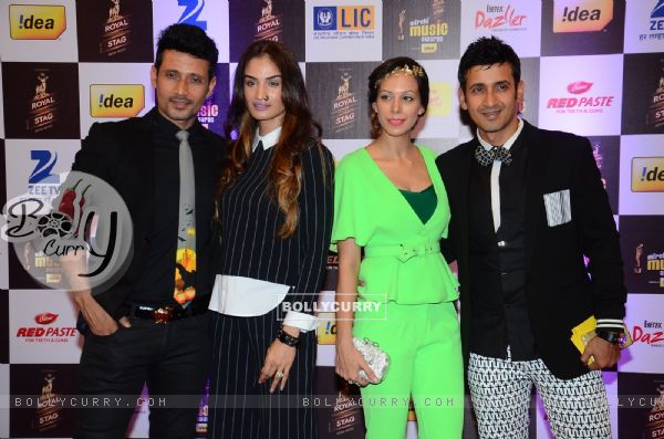 Meet Brothers with their wives at Mirchi Music Awards 2016