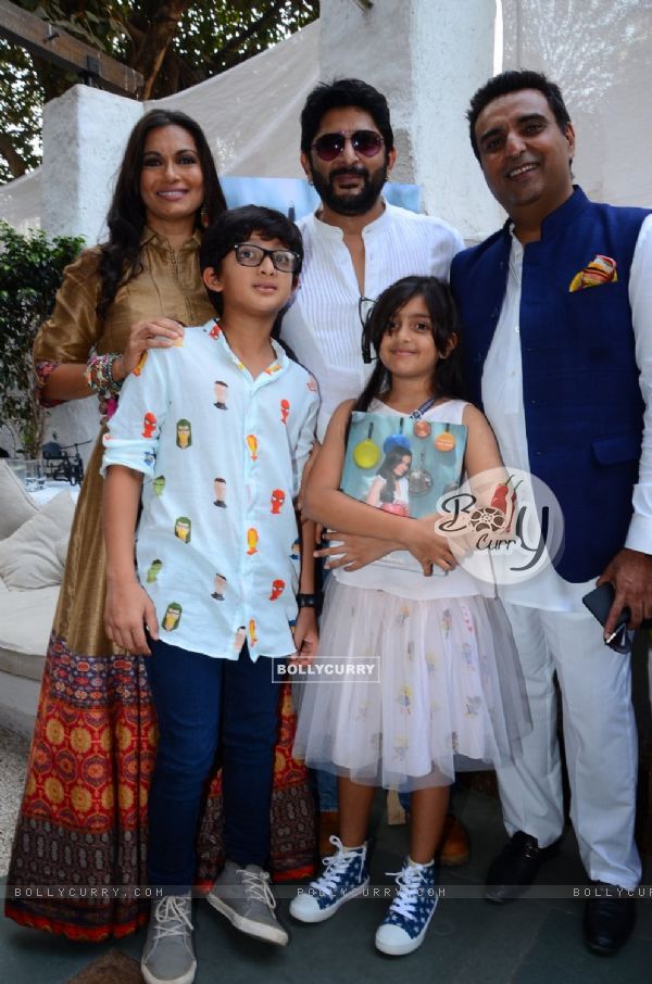 Arshad Warsi with Maia Goretti and family at her Book Launch