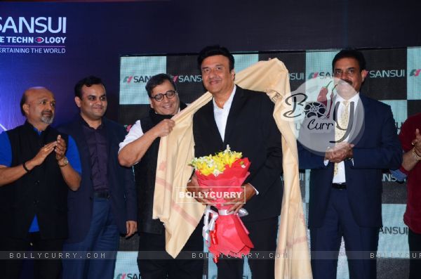 Subhash Ghai felicitates Anu Malik for recieving The Pride of Industry Award