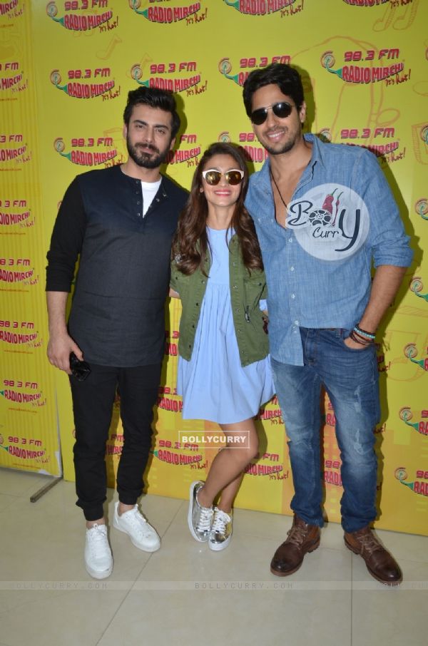 Sidharth Malhotra, Fawad Khan and Alia Bhat for Promotions of 'Kapoor & Sons' at Radio Mirchi (398605)