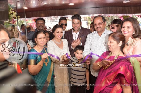 Madhuri Dixit and MP Gopal Shetty at Inauguration of PNG Jeweller's New Store