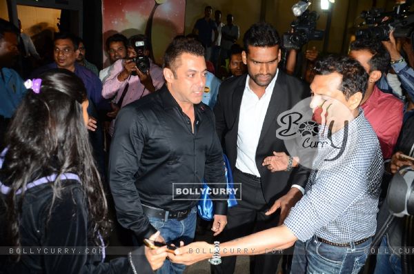 Salman Khan at Golden Petal Awards 2016