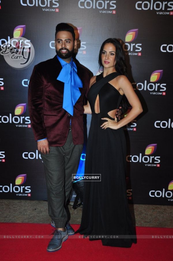 VJ Andy with Elli Evram at Colors TV's Red Carpet Event