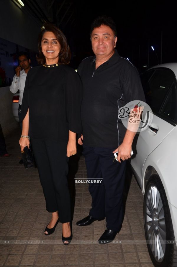 Rishi Kapoor with Neetu Singh at Special Screening of Kapoor & Sons