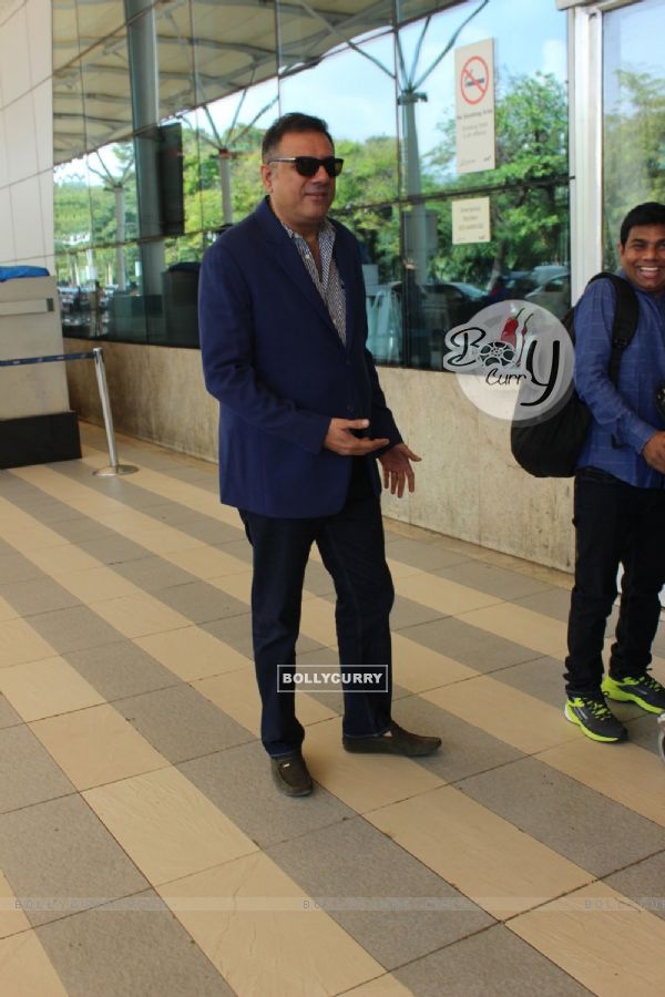 Boman Irani Snapped at Airport