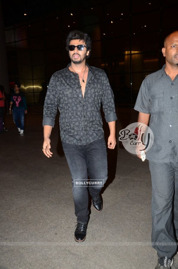 Arjun Kapoor Returns from Chandigarh