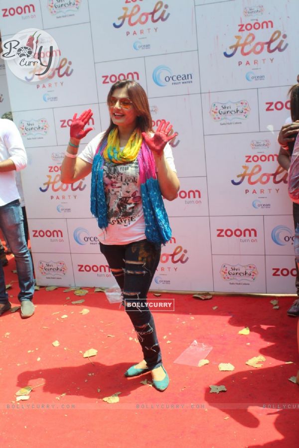 Deepshika Nagpal at Zoom Holi Party