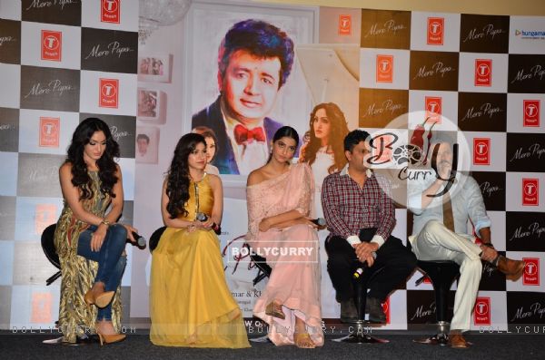Anil Kapoor interacts with the audience at the Launch of Mere Papa album