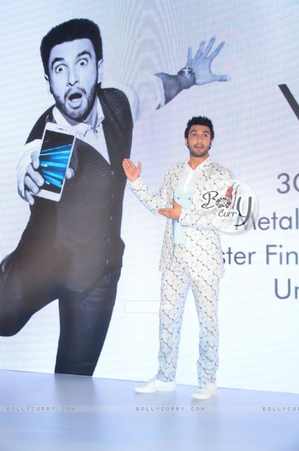 VIVO V3 and V3 Max Phones Launched by Brand Ambassador Ranveer Singh
