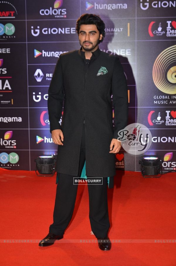 Arjun Kapoor at COLORS GiMA AWARDS 2016