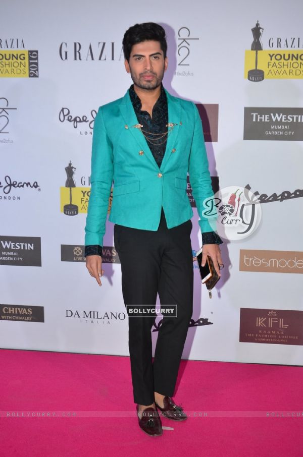 Sushant Divgikar at Grazia Young Fashion Awards