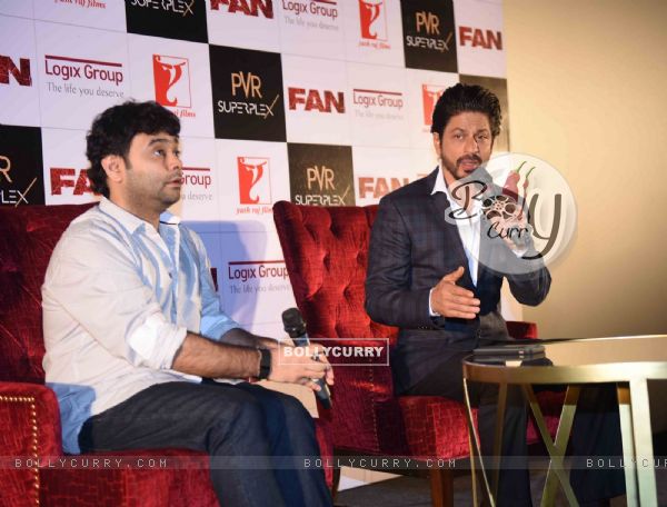 Shah Rukh Khan at Press Meet of 'Fan' in Noida (403149)