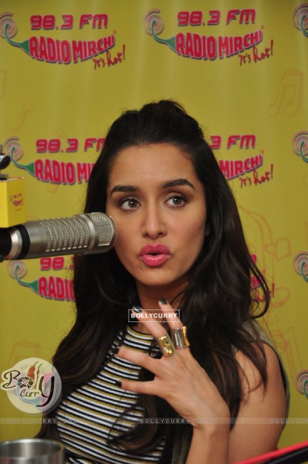 Shraddha Kapoor goes live at Radio Mirchi for Promotions of 'Baaghi'