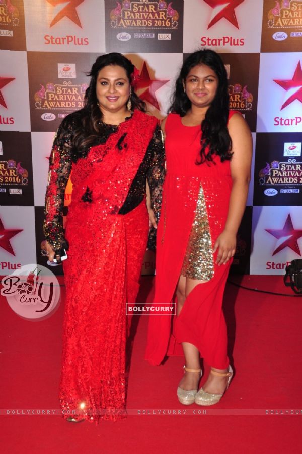 Shilpa Shirodkar at Star Parivar Awards Red Carpet Event