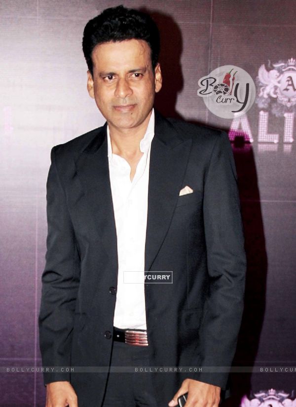 Manoj Bajpai at Promotions of his upcoming film Traffic (404457)