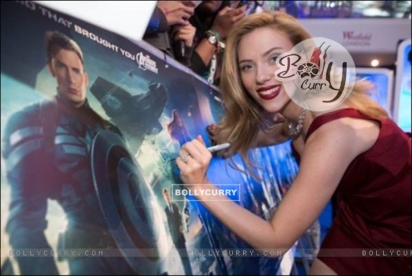 Scarlett Johansson at Premiere of Captain America: Civil War in London