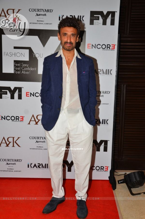 Rahul Dev at Nisha Harale's Cover Launch