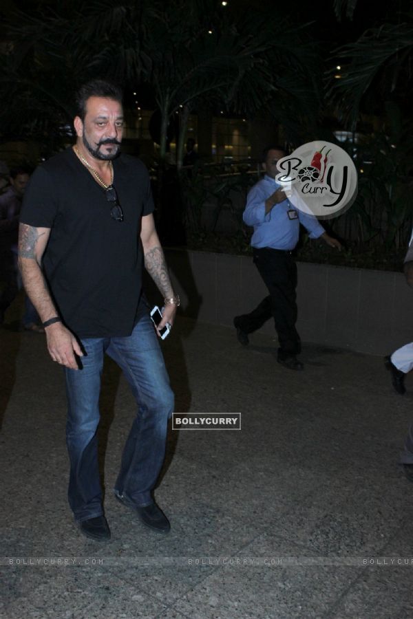Sanjay Dutt Snapped at Airport