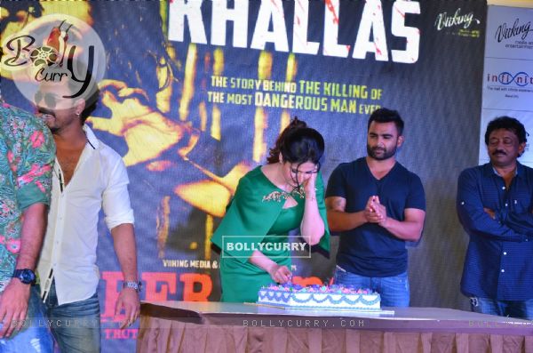 Toshi Sabri, Zarine Khan, Ram Gopal Varma and Sachin Joshi at Song Launch of Veerappan 'Khallas'