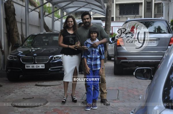 R Madhavan with wife & kid at Shilpa Shetty's Son 'Vivan's' 4th Birthday Celebrations