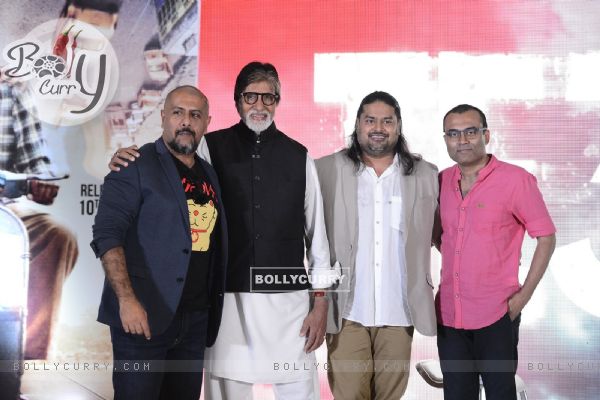 Vishal Dadlani, Amitabh Bachchan, Clinton Cerejo and Ribhu Dasgupta at Song Launch of 'TE3N' (407112)