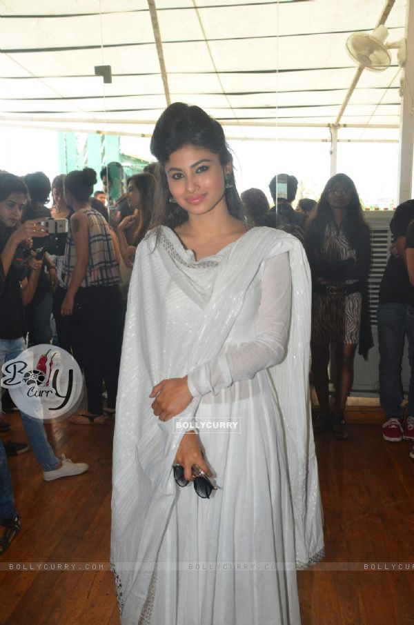 Mouni Roy at Lauren Gottlieb's 'Leap for Hunger' charity event on her 28th B'day