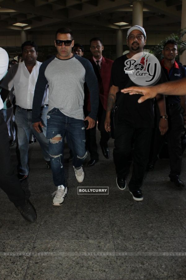 Airport Diaries: Salman Khan