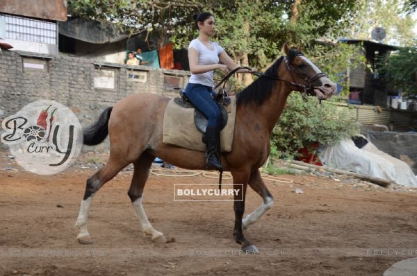 Tamannaah Bhatia learns Horse Riding!