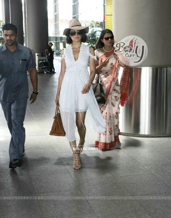 Aiport Scenes: Always in Style, Kangana Ranaut!