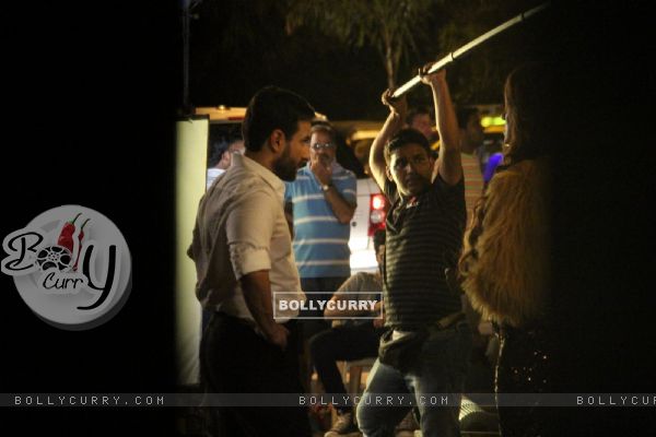 Saif Ali Khan Snapped shooting for his upcoming movie!