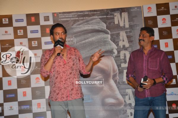 Irrfan Khan interacts with the audience at Madaari Song Launch (408598)