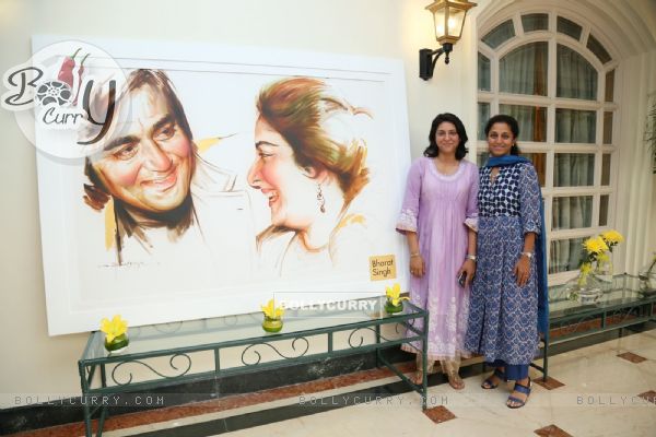 Priya Dutt with Supriya Sule at Nargis Dutt Foundation's Art Event