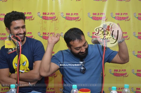 Anurag Kashyap at Promotions of 'Raman Raghav 2.0' on Radio Mirchi (408869)