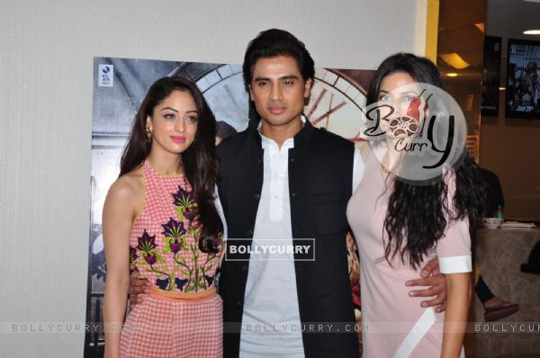 Sandeepa Dhar, Shiv Pandit and Natasa Stankovic during Promotions of film '7 Hours to go' (409023)